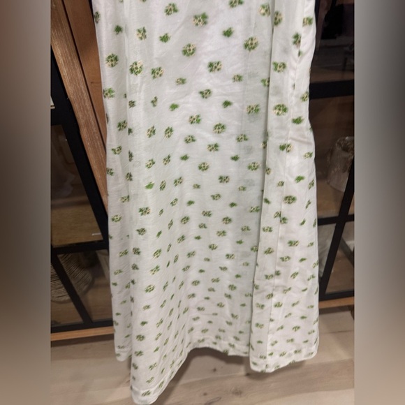 Hill House Collector’s edition matilda organza dress embroidered floral maxi - Picture 7 of 12